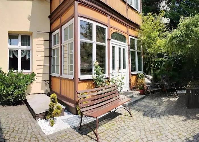 Apartament Z Ogrodkiem Daire